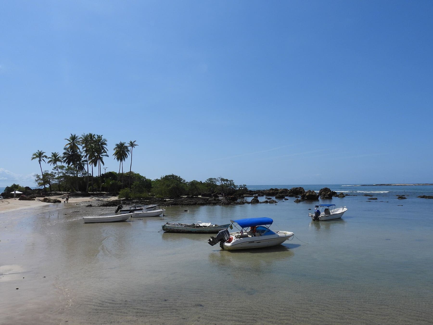 Day use em Morro de São Paulo (ida e volta de catamarã)